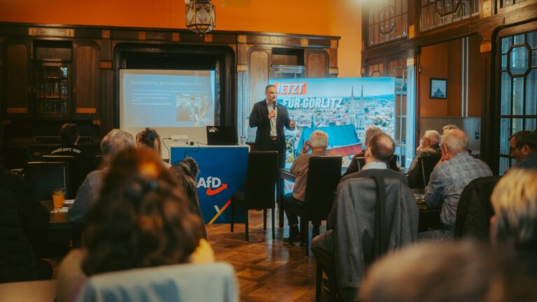 671530709_1542135790610707_3364237754292842678_n